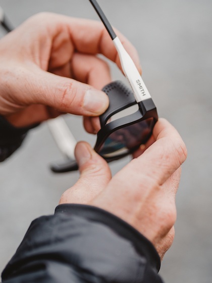 OKULARY PRZECIWSŁONECZNE SMITH EMBARK CHROMAPOP GLACIER PHOTOCHROMIC SKITOUR SUNGLASSES