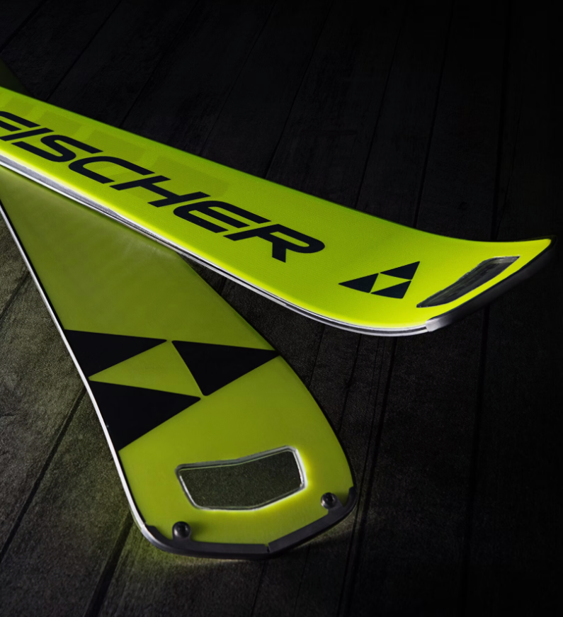 NARTY FISCHER RC4 WC SC PRO M-PLATE + WIĄZANIA RC4 Z13 FF 165CM 2025