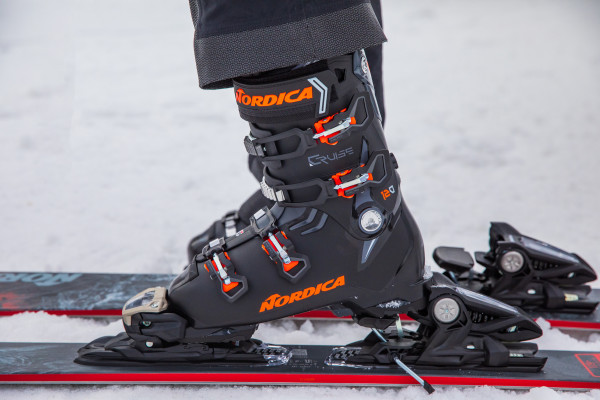 BUTY NARCIARSKIE NORDICA THE CRUISE 120 GRIP WALK 2025