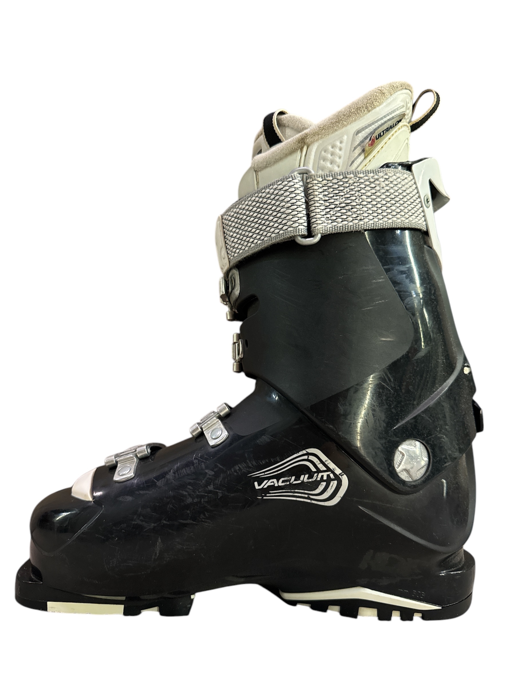 BUTY NARCIARSKIE FISCHER SOMA VACUUM HYBRID 10W 26/26,5 303MM UŻYWANE