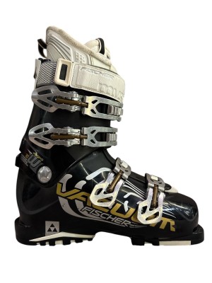 BUTY NARCIARSKIE FISCHER SOMA VACUUM HYBRID 10W 26/26,5 303MM UŻYWANE